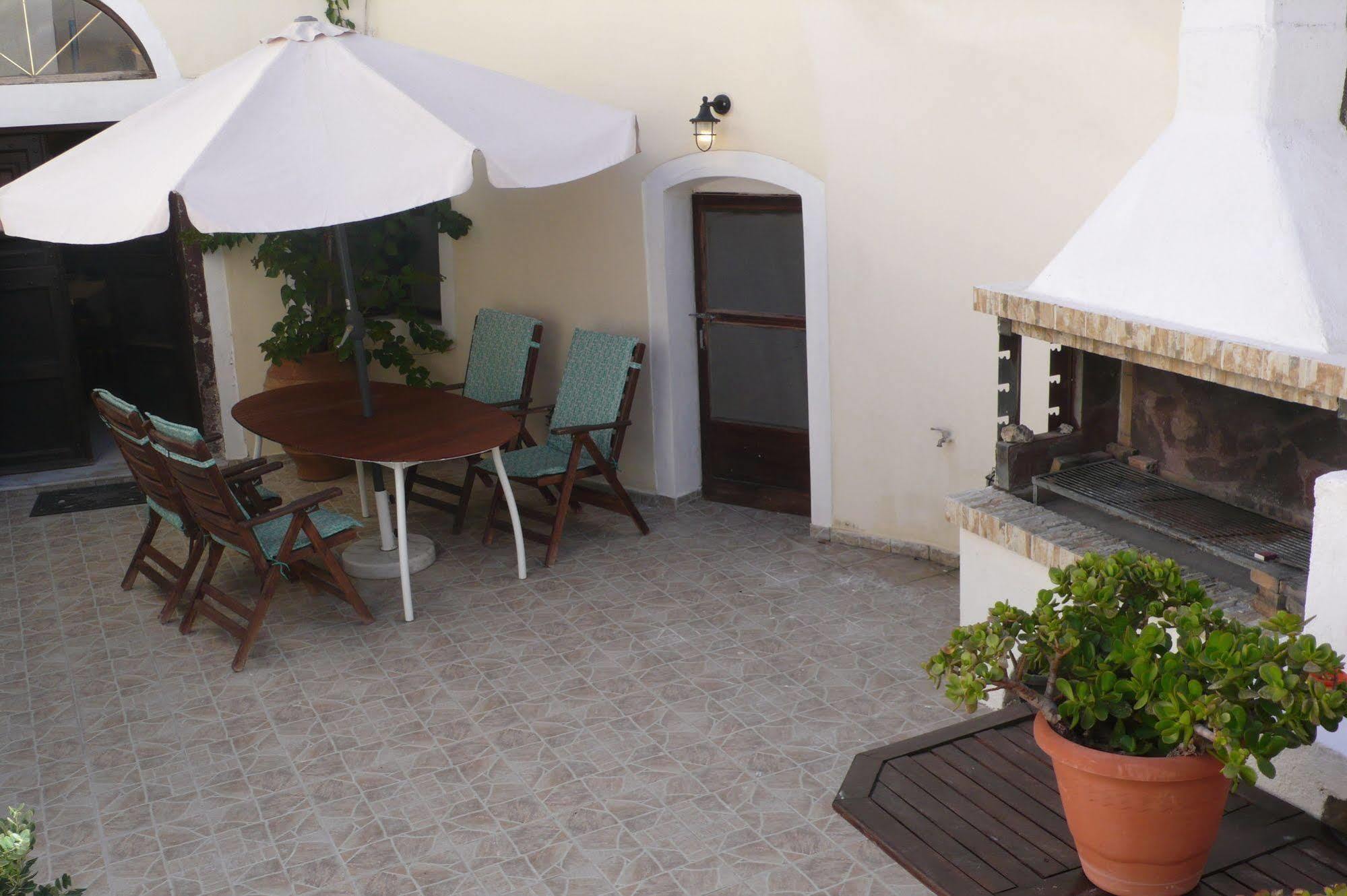 Iridanos Cave House Villa Megalochori  Exterior photo